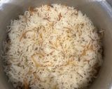 صورة لخطوة 3 من وصفة دجاج بالكريمة مع رز بالشعيرية
