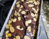 Foto langkah ke 8 dari resep Brownies Chocochips Almond.