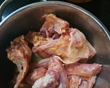 Hình bước làm 1 của món Canh gà lá giang