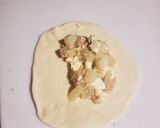 Foto del paso 3 de la receta: Empanadas de Pera y Queso Azul