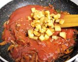 A picture of step 5 of Shak Shuka.