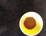 A picture of step 2 of Sunny sideup egg burger.