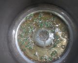 A picture of step 2 of Potato with spring onion.
