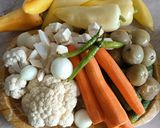 Téli (savanyított) vegyes saláta (turšija) recept fázis 1 fotója