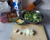 Brokkolikrémleves recept fázis 1 fotója