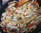 Foto del paso 5 de la receta: Strogonoff de cerdo con arroz y ensalada