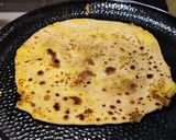 A picture of step 5 of Aloo Paratha.
