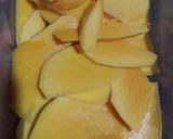 Foto langkah ke 1 dari resep Mangga Muda Kopyok.