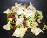 รูปขั้นตอนการทำที่ 3 ของ เส้นหมี่ผัดซีอิ๊วไก่