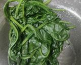 A picture of step 2 of Hara bhara kebab.