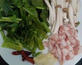 รูปขั้นตอนการทำที่ 1 ของ สปาเกตตีผัดพริกแห้งกระเทียมใส่ผักปวยเล้ง (Spinach Peperoncino)