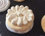 Foto del passaggio 5 della ricetta Meringhe cream tart monoporzione