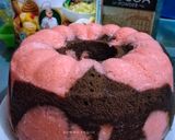Foto langkah ke 6 dari resep Bolu kukus marmer pink coklat❤️.