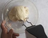 Foto langkah ke 2 dari resep Bread Assortment.