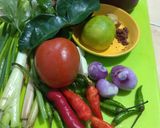 Foto langkah ke 1 dari resep Sup Pedas Udang Jamur.
