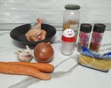 Foto del paso 1 de la receta: Sopa de pollo