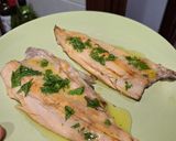 Foto del paso 3 de la receta: Trucha a la plancha con ajo y perejil