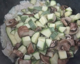 Foto del paso 6 de la receta: Pasta blanca con calabacitas