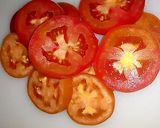 A picture of step 1 of Crispy Tomato Bites With Chinese Sauce.