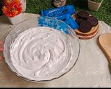 A picture of step 5 of Oreo Cake.