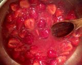 Foto del paso 4 de la receta: Kuchen de frutilla y crema pastelera casera