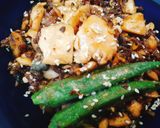 รูปขั้นตอนการทำที่ 3 ของ ข้าวผัดแซลมอนย่างเนยมิโซะ Miso-butter Salmon Fried Rice