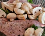 Foto del paso 6 de la receta: Conejo en salsa con champiñones.... rico y fácil