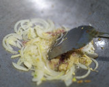 Foto langkah ke 5 dari resep Tahu Isi Orak Arik Telur & Sayuran (253).