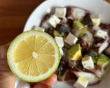 Une image de l'étape 3 de Salade de poulpe, avocat et feta.