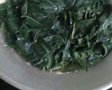 Foto langkah ke 1 dari resep Gulai Daun Singkong.