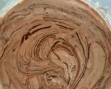 A picture of step 3 of Chocomarble ice cream.