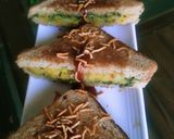 A picture of step 6 of Potato bread sandwich.
