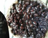 Foto del paso 2 de la receta: Frijoles negros con chochoyotes
