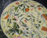 A picture of step 6 of Spinach creamy soup.