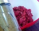 A picture of step 1 of Beef Udon Noodles Soup.