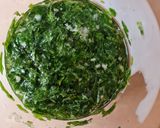 Foto del paso 5 de la receta: Perejil y ajo siempre listo 🌱 🧄 "Ajoperejil" 🧄 🌱 más "hack" que receta