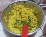 A picture of step 2 of Daal Fara / Dal Peetha.