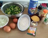 Foto del paso 1 de la receta: Buñuelos de calabacines con harina de maíz