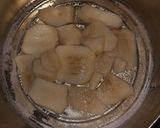 Foto del paso 4 de la receta: SIN TACC: Bizcochuelo invertido de manzana