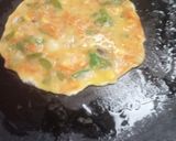 காய்கறி ஆம்லெட் (Vegetable omelette recipe in tamil) ரெசிபி ஸ்டேப் 3 புகைப்படம்