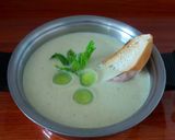 Foto del paso 2 de la receta: Crema de apio y poro (puerro)