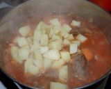 Foto del paso 7 de la receta: Osobuco estofado con papas y arvejas