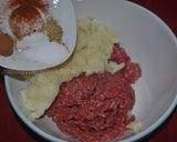 A picture of step 4 of Meat pie.