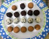 Foto langkah ke 7 dari resep Bola Bola Oreo.