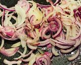 Hagymás karamellszósz (halhoz, sültekhez) recept fázis 1 fotója