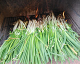 Foto del paso 2 de la receta: Calçots a la parrilla, fácil, fácil¡¡