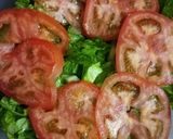 Foto del paso 2 de la receta: Ensalada de Lechuga, Tomate, Queso y Huevo