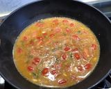 Une image de l'étape 7 de Linguines rouges au bouillon de moules, tomates, mascarpone et Gorgonzola.