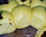 Foto langkah ke 8 dari resep Roti kasur kukus ekonomis (no telur) isi pisang coklat.