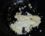 A picture of step 2 of Mushroom Tamatum.